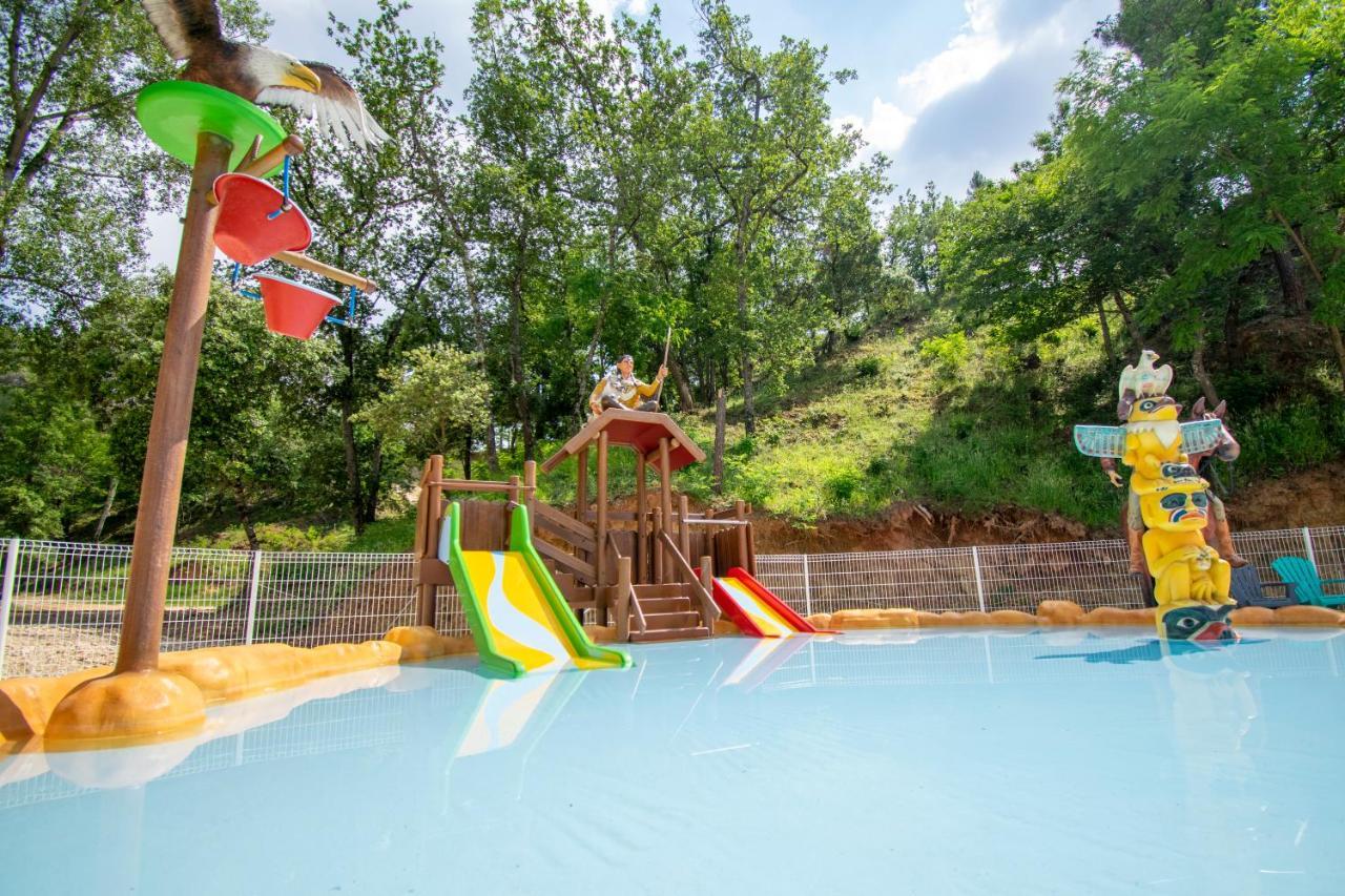 Camping Le Colorado روستريل المظهر الخارجي الصورة