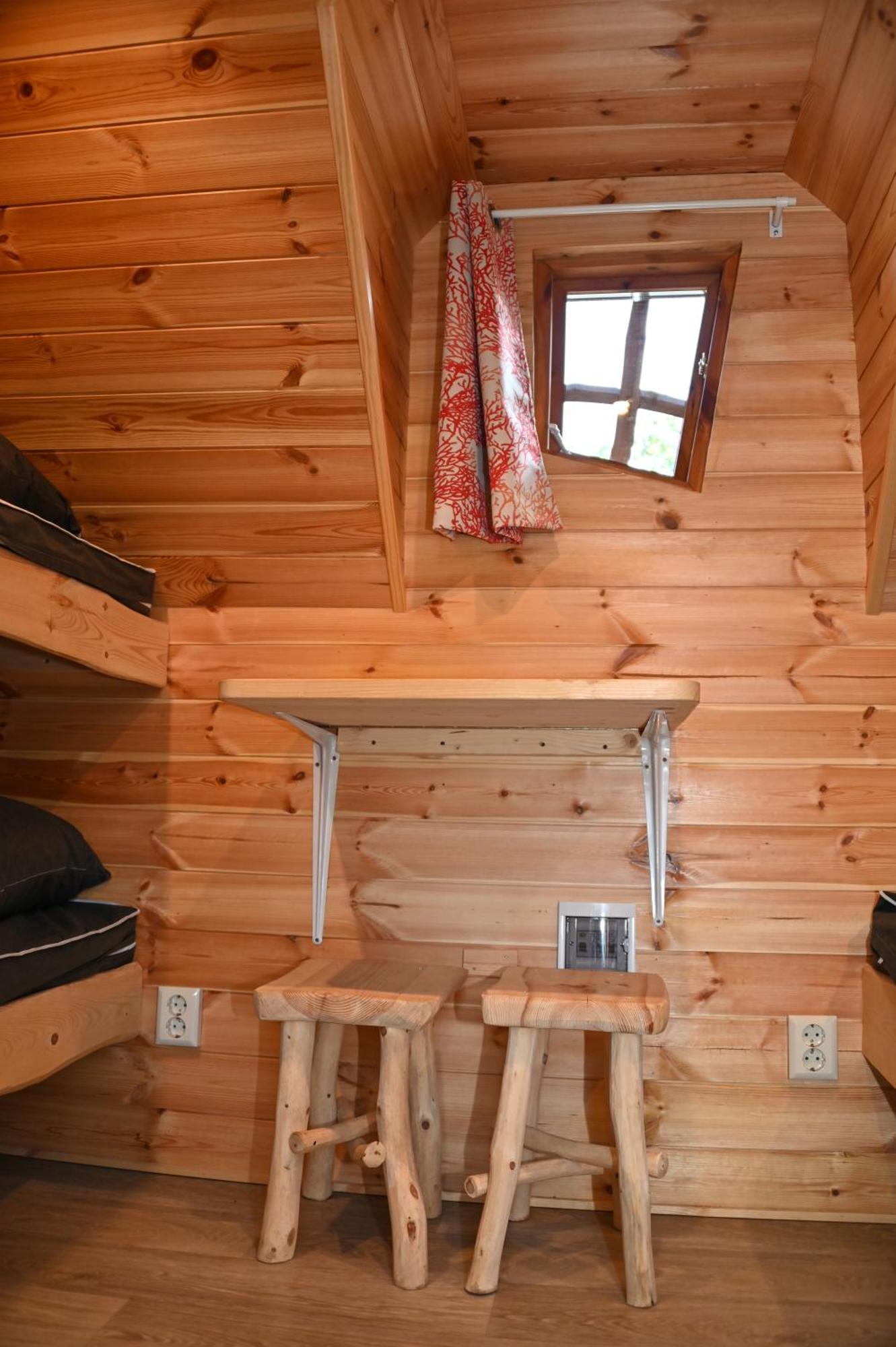 Camping Le Colorado روستريل المظهر الخارجي الصورة