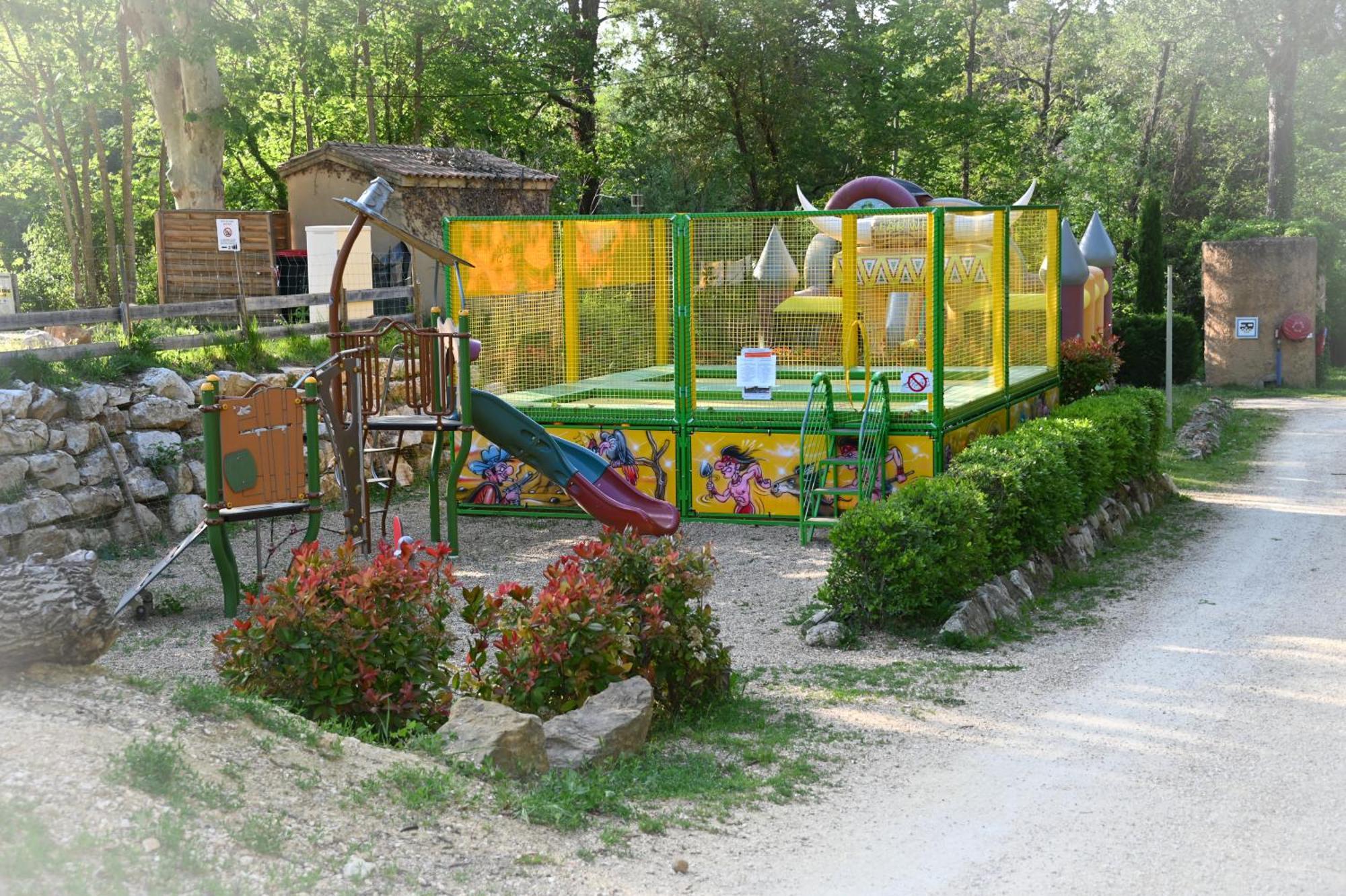 Camping Le Colorado روستريل المظهر الخارجي الصورة