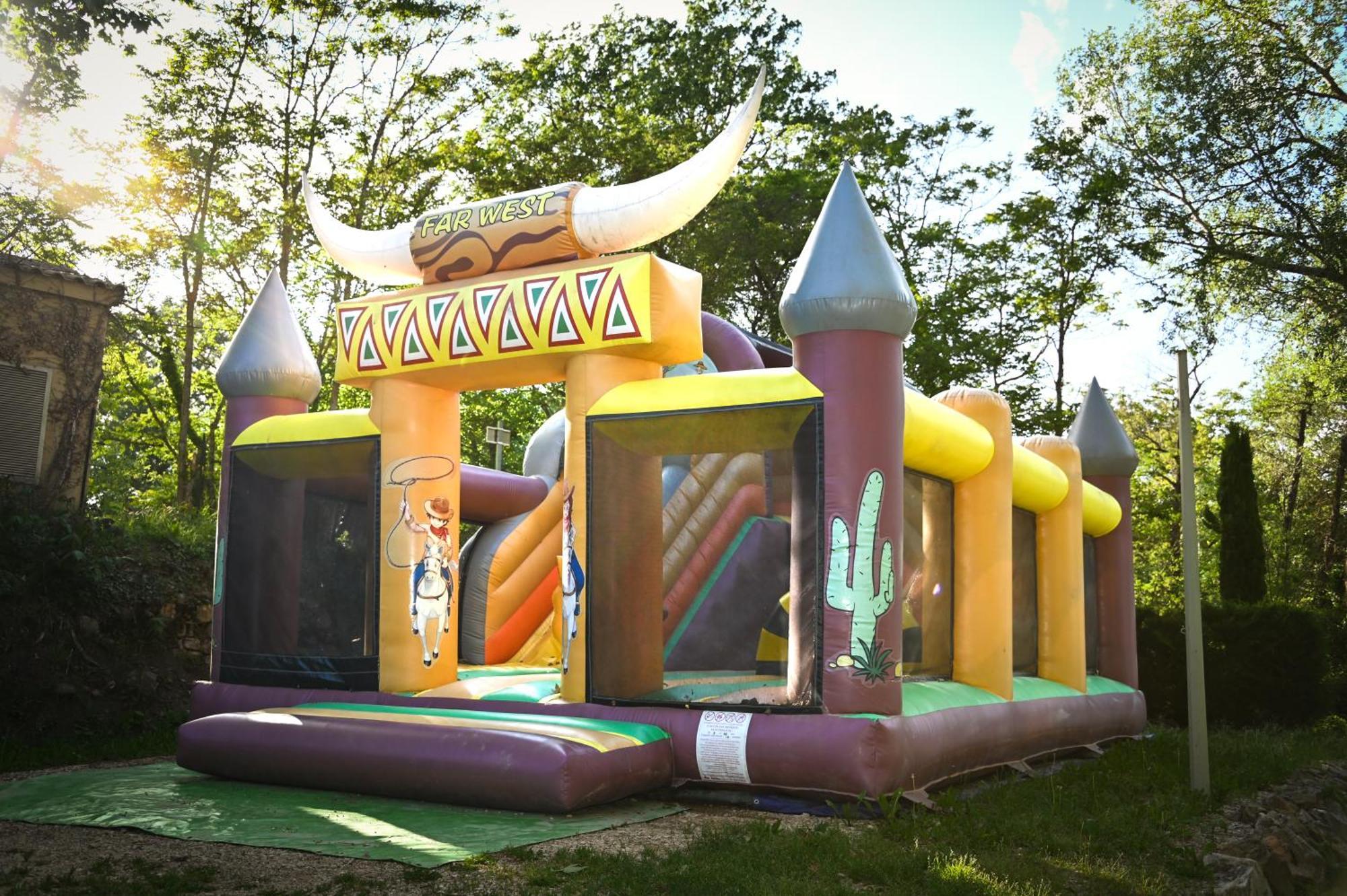 Camping Le Colorado روستريل المظهر الخارجي الصورة