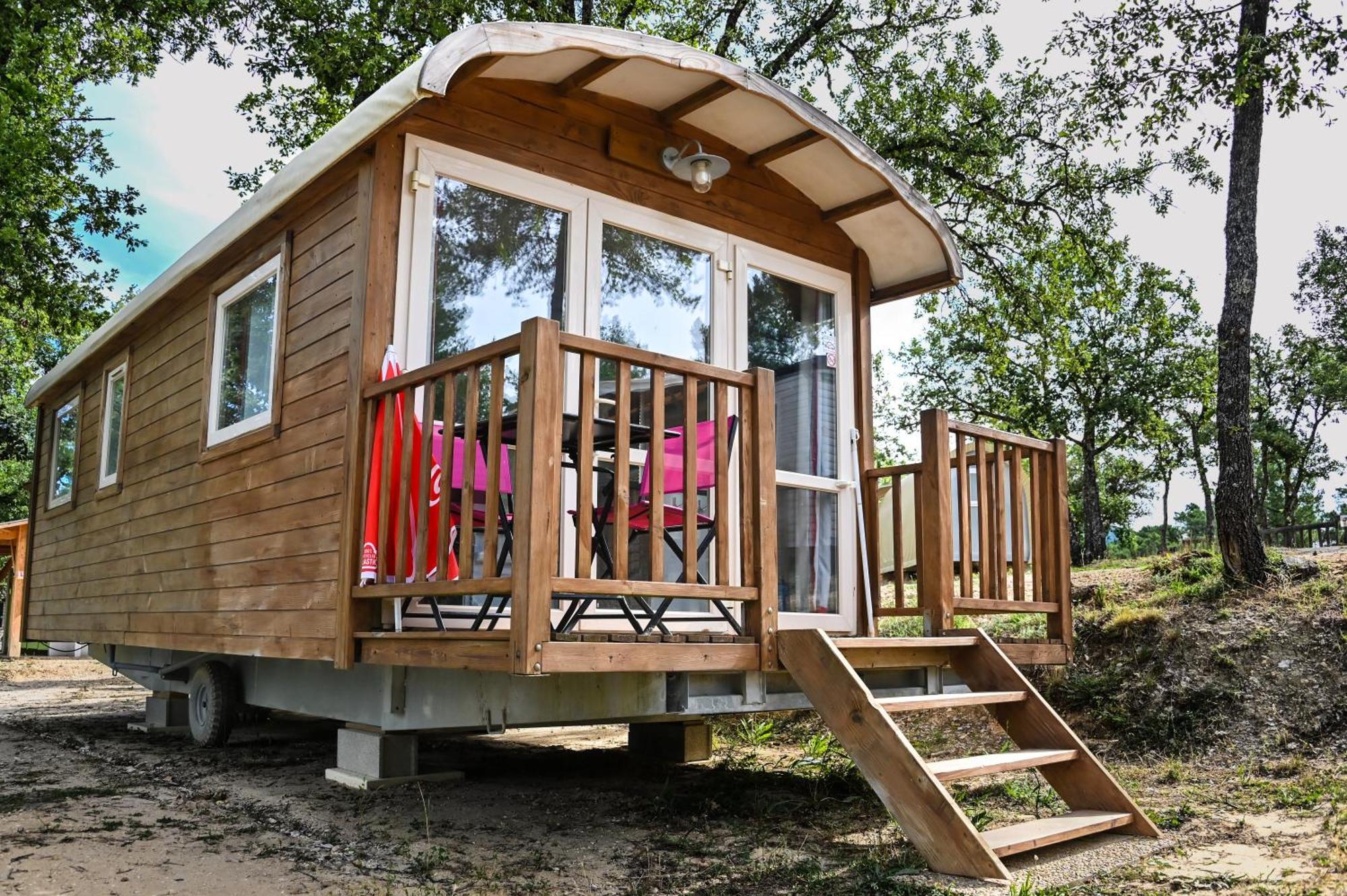 Camping Le Colorado روستريل المظهر الخارجي الصورة