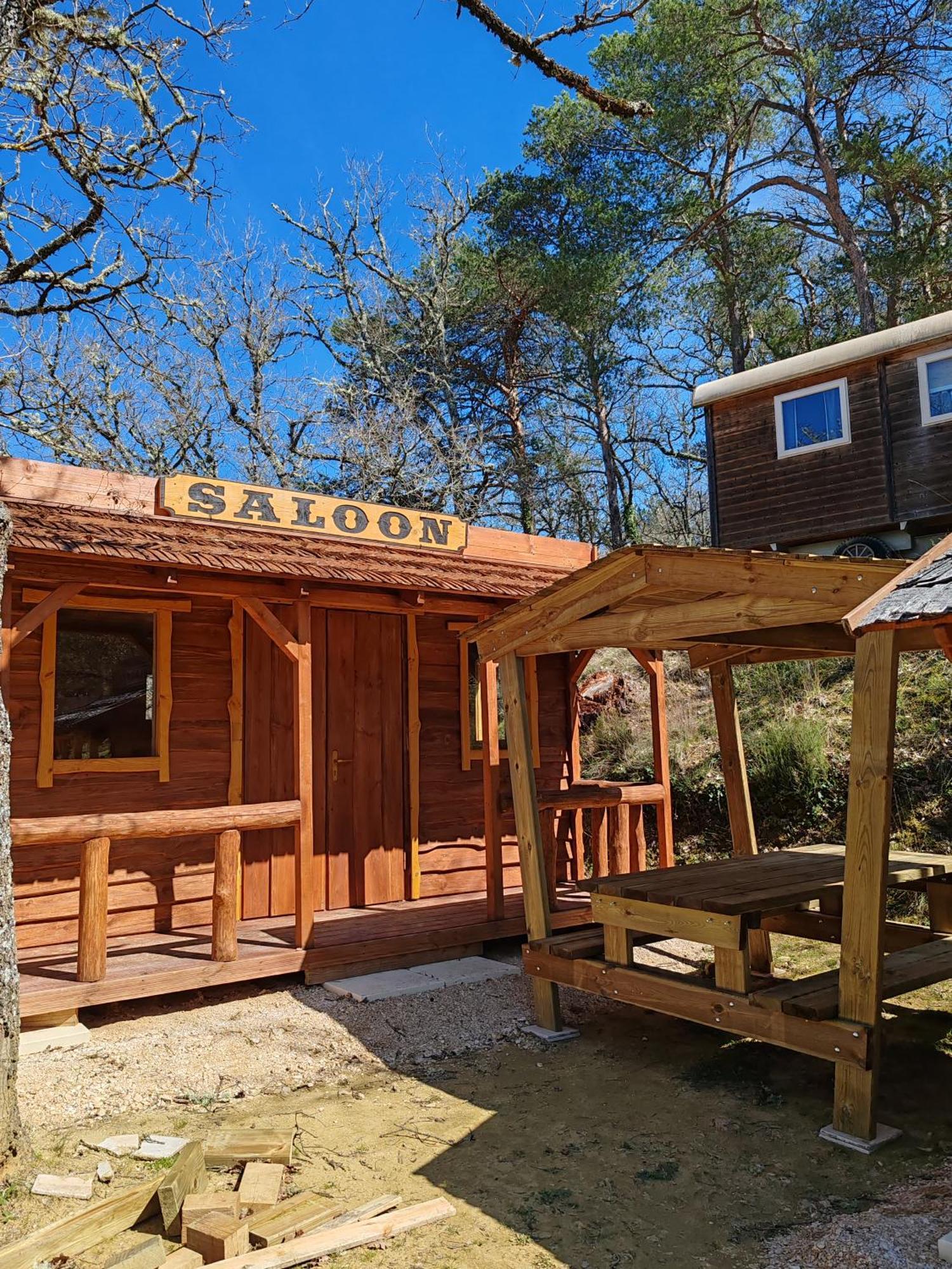 Camping Le Colorado روستريل المظهر الخارجي الصورة